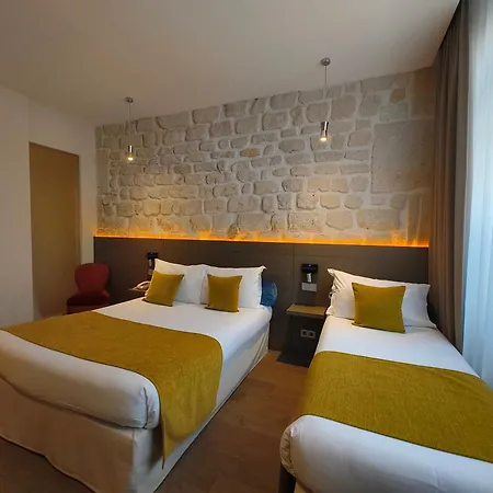 Familia Hotel-3